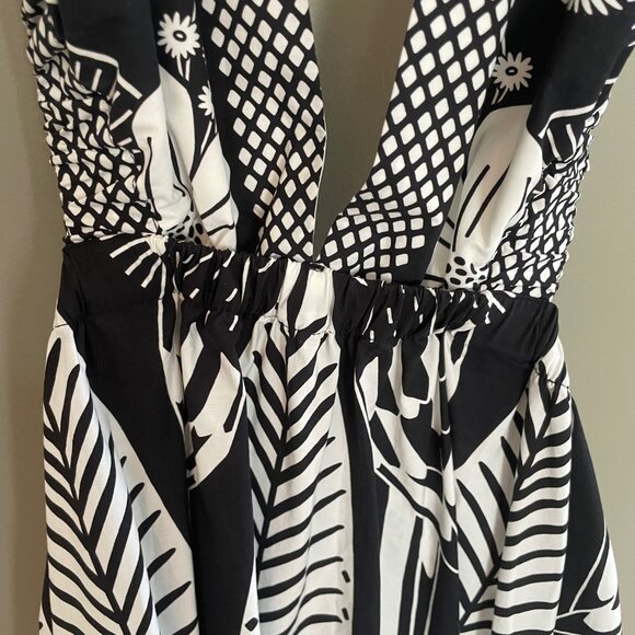 Farm Rio Macaw Maxi Dress - Picture 6 of 10